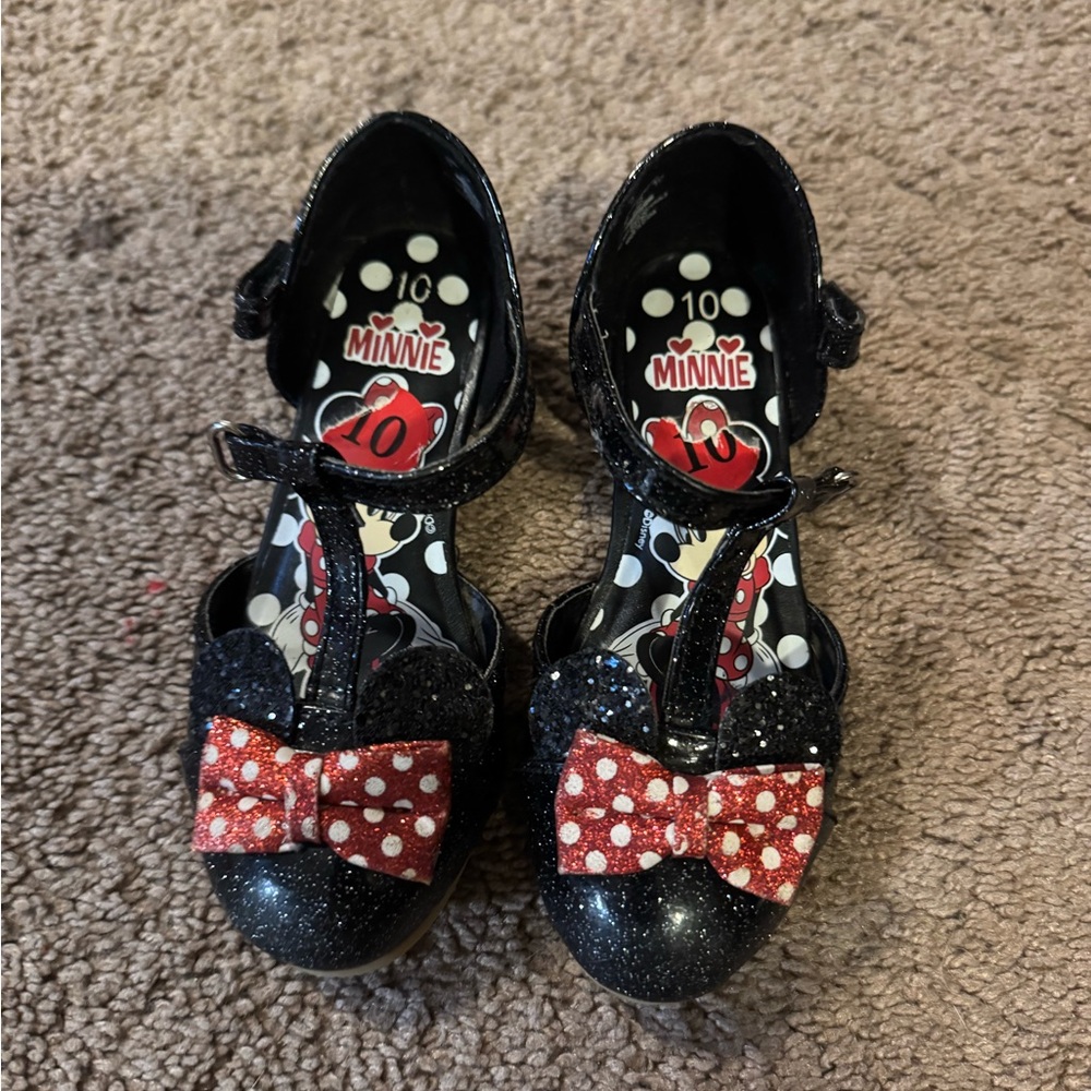 Minnie Black Glitter Kids Dress Shoes with Red Bow